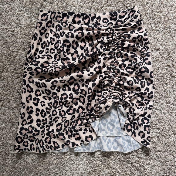 Leopard Print Ruched Skirt - Picture 1 of 5